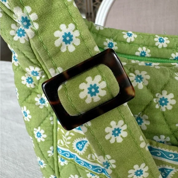 Vera Bradley Quilted Green Apple Floral Paisley Shoulder Bag Green White Blue - Picture 8 of 11